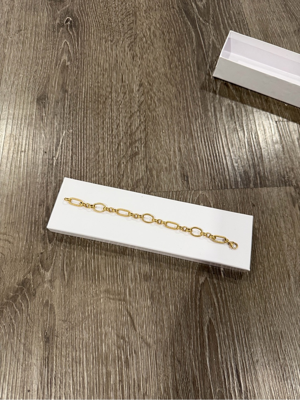 Vintage Gold Link Bracelet - Shiny Gold Tone